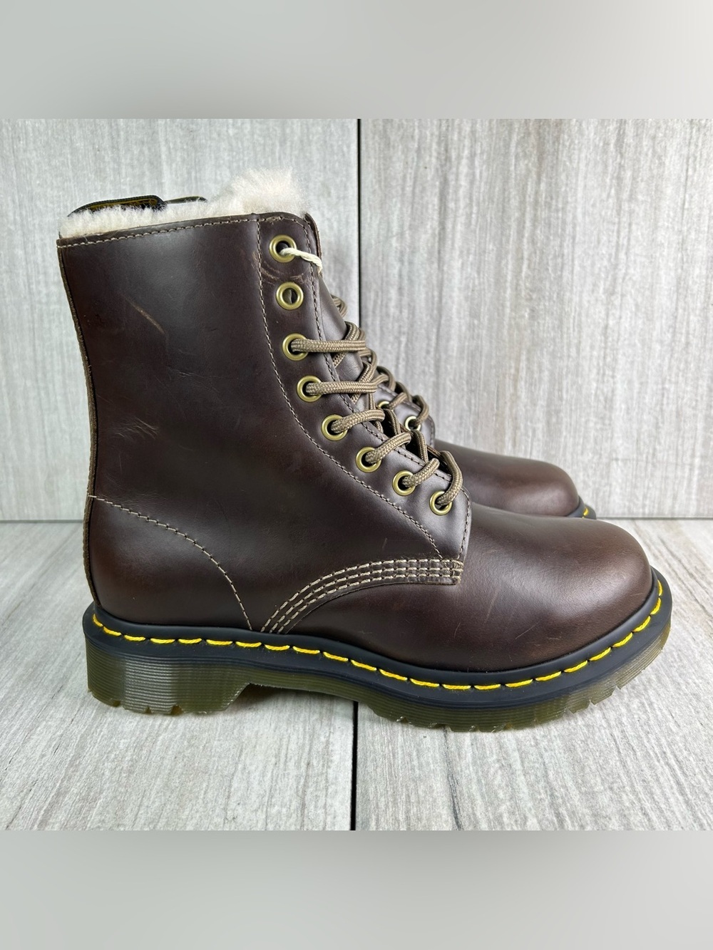NEW Dr. Martens Docs 1460 Pascal Serena Brown Leather Lined Boot Women’s Size 6